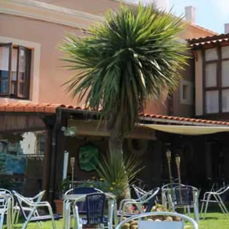 Casa Del Surf Surfhouse *